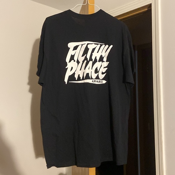 Filthy Place - Picture 2 of 2